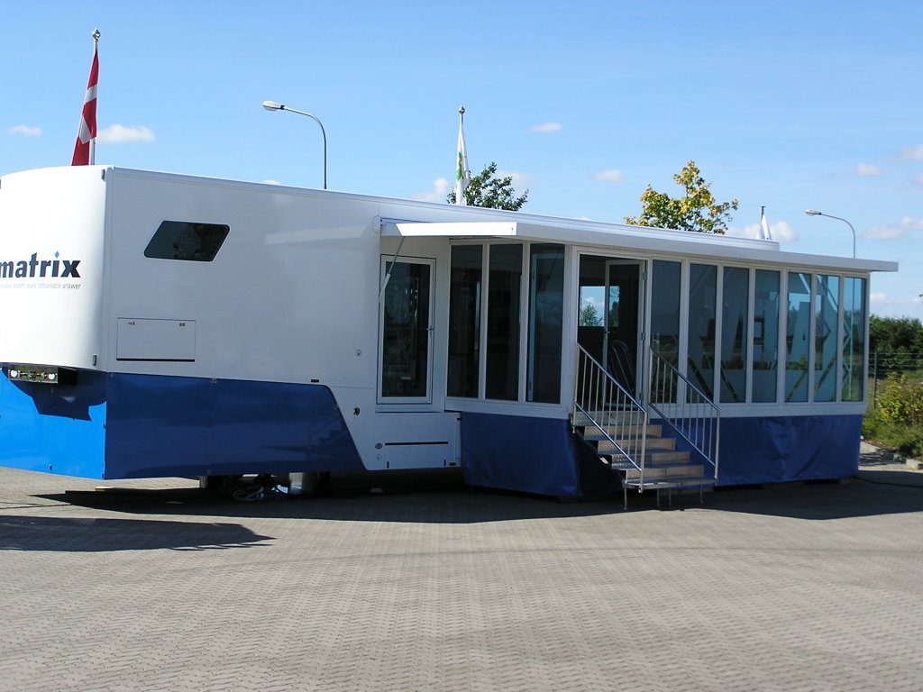 Veka UPC Windows Display Trailer