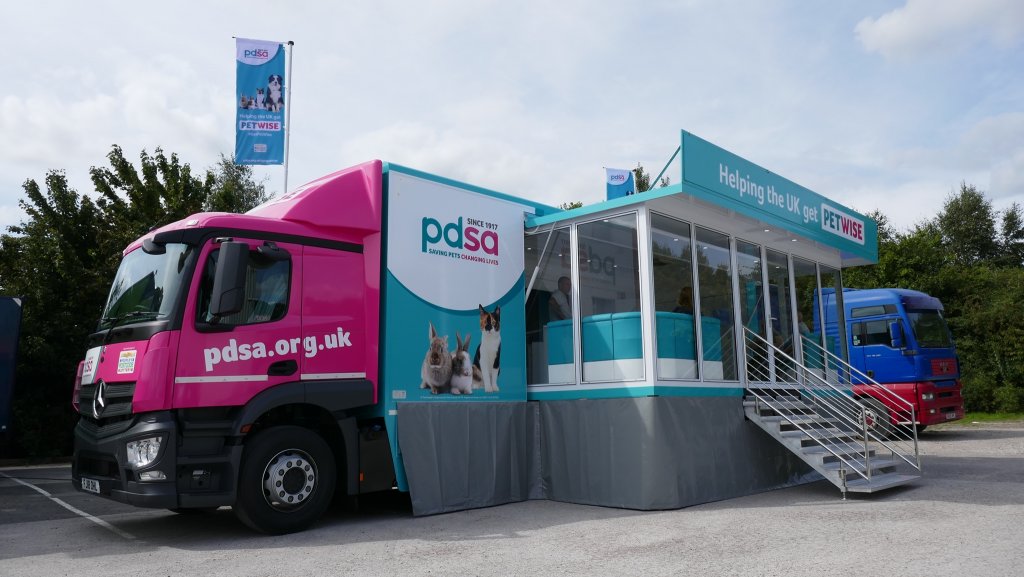 PDSA 18 ton Mobile Veterinary Clinic and Exhibition Vehicle