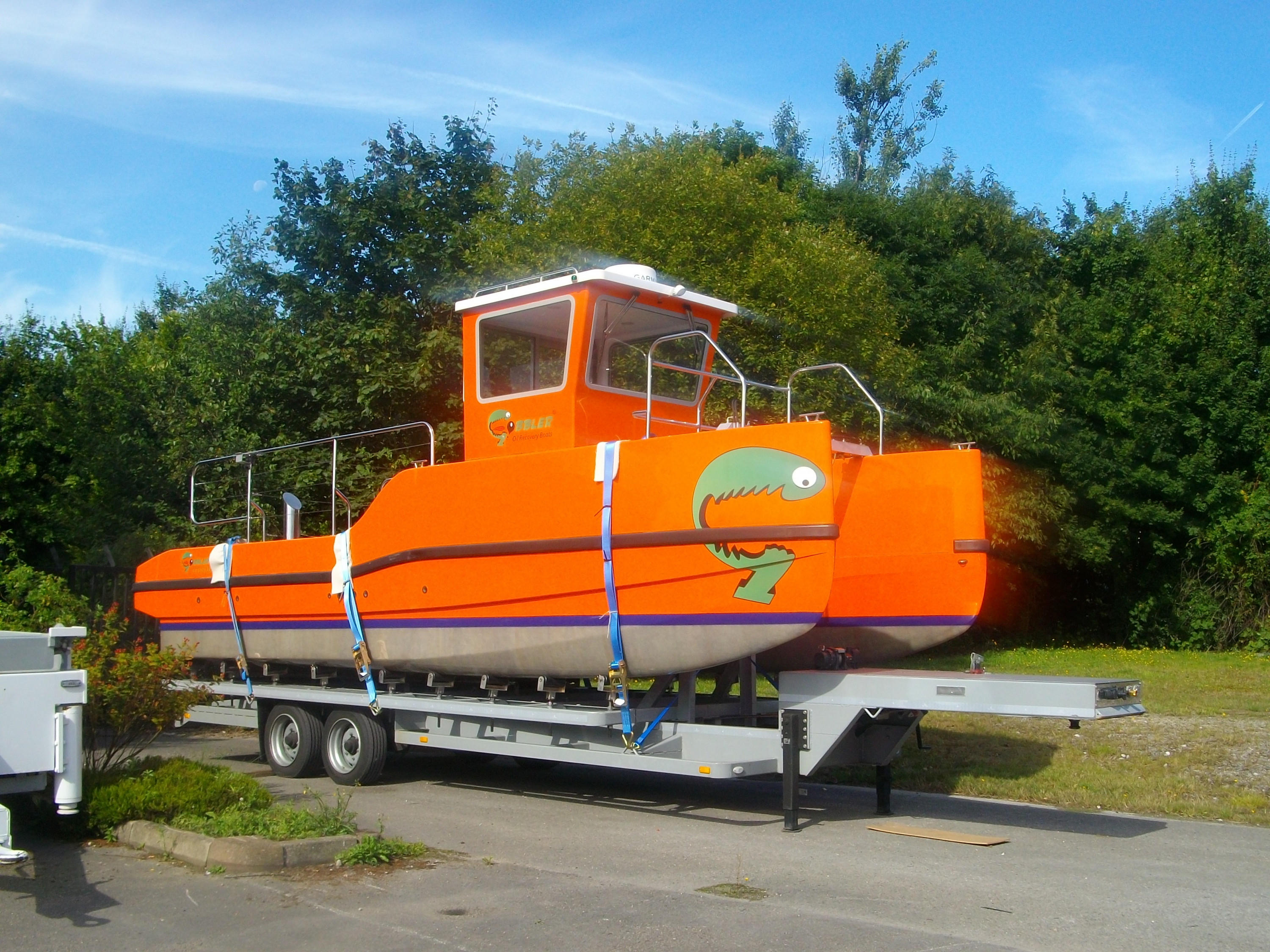 Gobbler Boats lightweight artic trailer