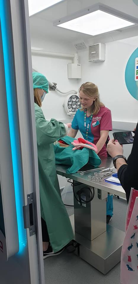 PDSA win Crufts award with Mobile Veterinary Clinic & Exhibition Vehicle