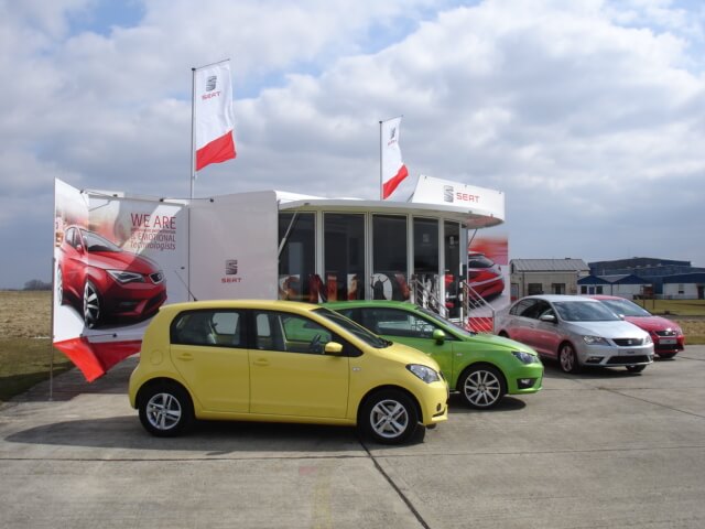 Seat-Exhibition-and-Hospitality-trailer-set-up-front-view-deployed
